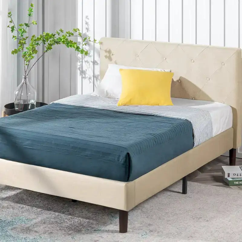 Cadre de lit plateforme capitonné beige à motif diamant