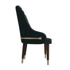 Chaise de salle à manger en cuir avec dossier ondulé et accents dorés Collection Elara