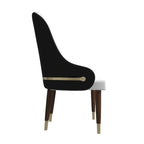 Chaise de salle à manger en cuir avec dossier ondulé et accents dorés Collection Elara
